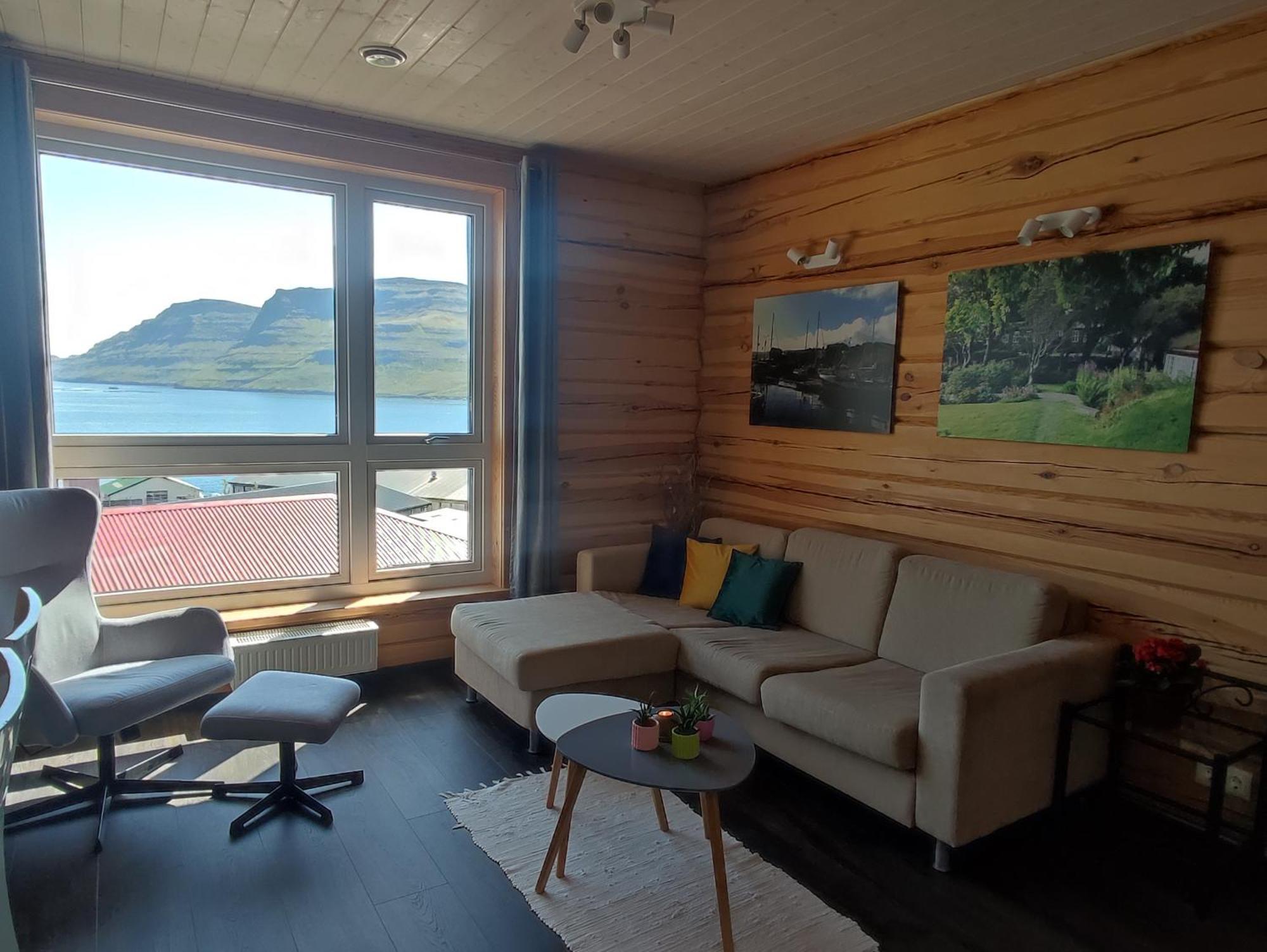 Gotugjogv Log Houseアパートメント エクステリア 写真